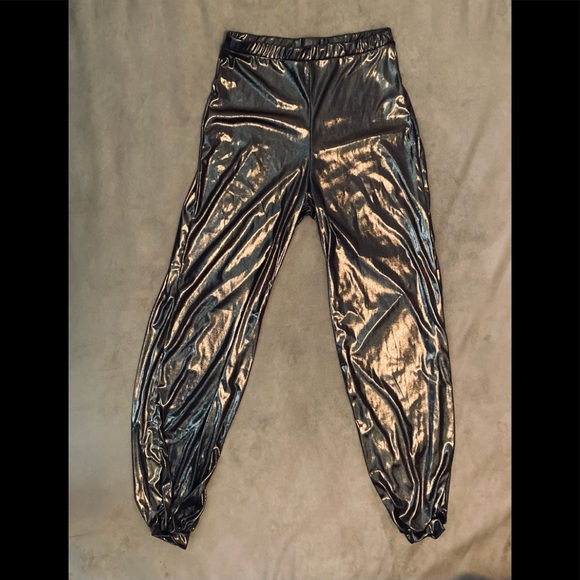 Brown Glossy 2 Piece Set - Picture 2 of 4